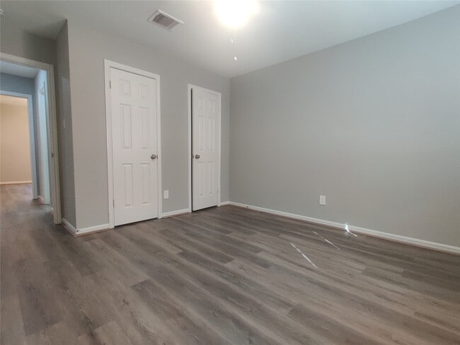 Building Photo - 9462 Fuqua St