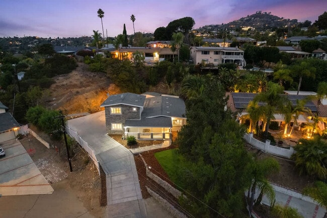 Building Photo - 10150 Sierra Madre Rd