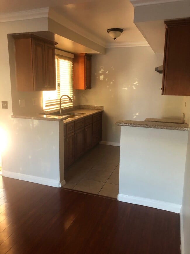 10059 Pinewood Ave 10059 Pinewood Ave Tujunga CA 91042 Apartment Finder