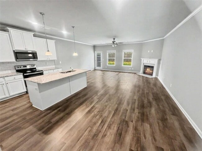 Building Photo - 5124 Fox Den Rd