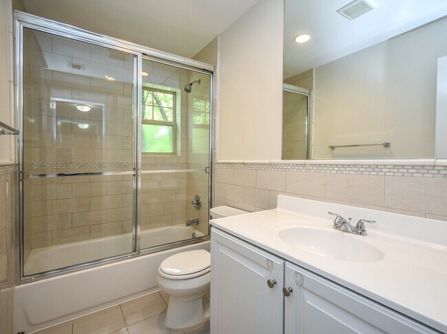 Building Photo - 28 A Dunes Ln