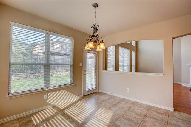 Building Photo - 9017 Hawley Dr