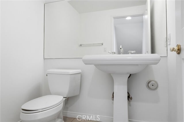 Building Photo - 200 N Catalina Ave