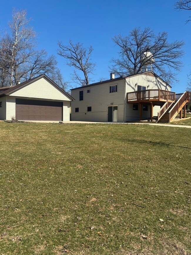 Building Photo - 7718 Butternut Ct