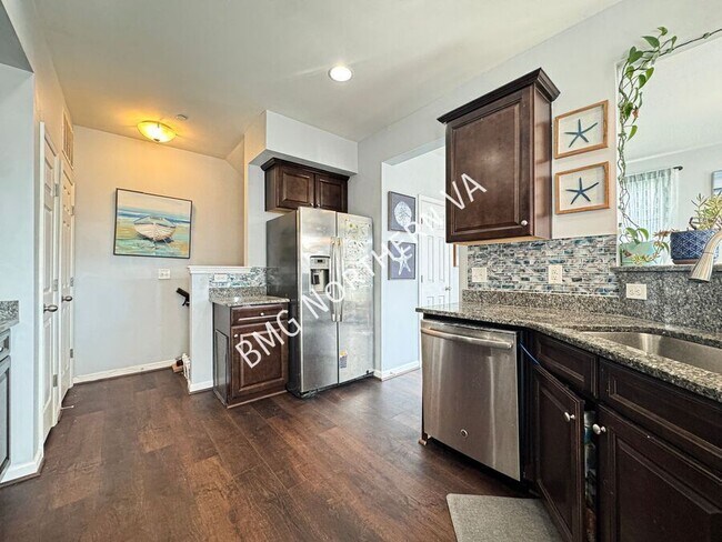 Building Photo - 25224 Briargate Terrace