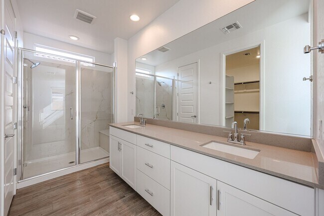 Building Photo - COMING SOON!! Recently built 5-Bedroom Home in Goodyear with Upgrades & Resort-Style Amenities