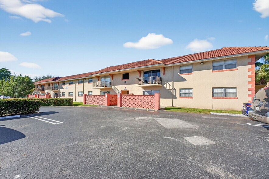 Building Photo - 11607 NW 29th St