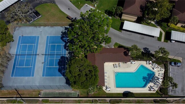 Building Photo - 2673 Sabal Springs Cir