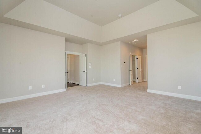 Building Photo - 7408 Bethune St