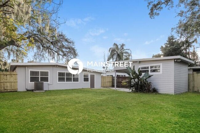 Building Photo - 3 Bedroom Pet-Friendly Home in Orlando, FL...