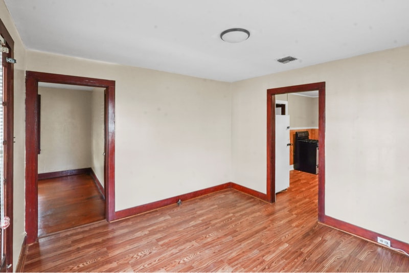 Building Photo - 113 Marmande St