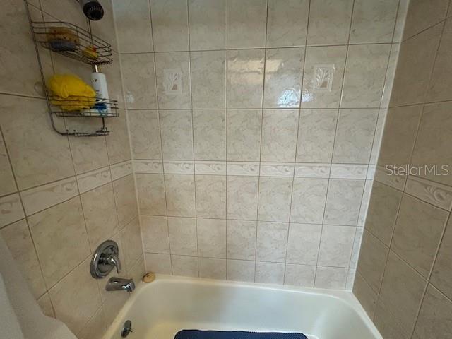 Building Photo - 1845 S Highland Ave