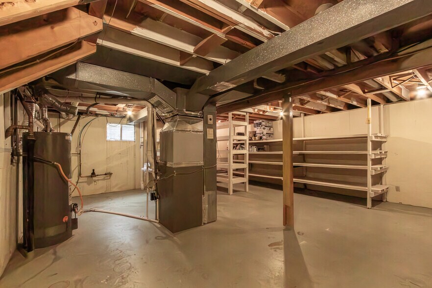 Building Photo - 17 McBurney Blvd