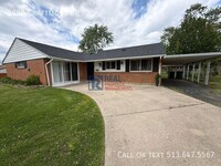 Building Photo - 5885 Craftmore Dr