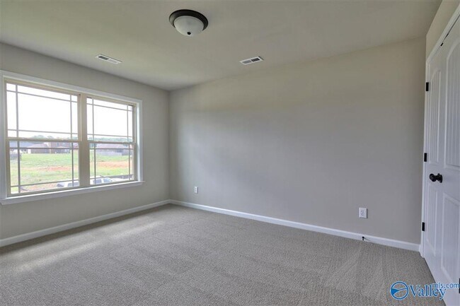 Building Photo - 106 Hulsey Ln