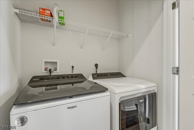 Building Photo - 27 Gala Ct