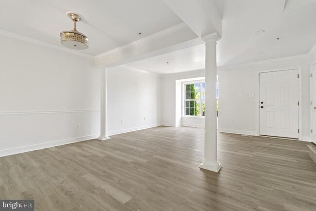 Building Photo - 1109 Pomelo Ct