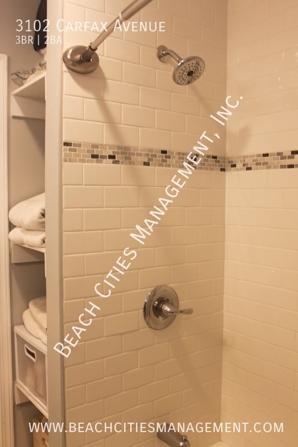 Building Photo - 3102 Carfax Ave