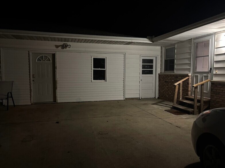 Building Photo - 2609 Brownfield Rd