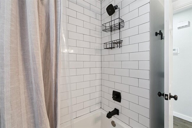 Building Photo - 4104 NW 59th St