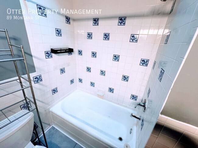 Building Photo - 89 Montana St