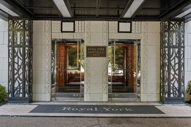 Building Photo - The Royal York Apartments