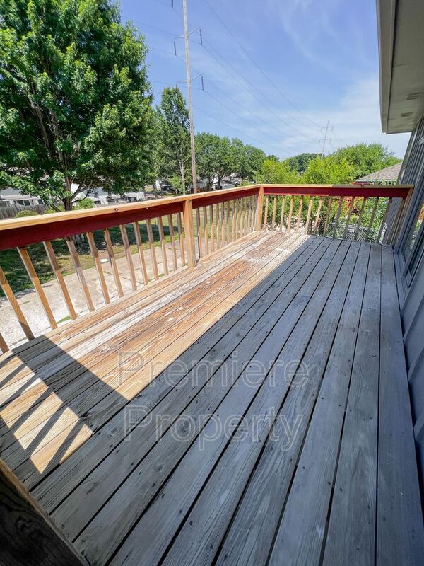 Building Photo - 11702 E 60 St