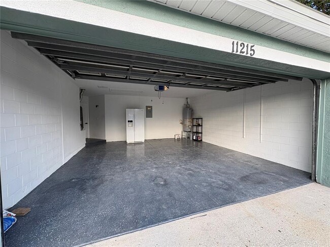 Building Photo - 11215 Crystal Glen Blvd