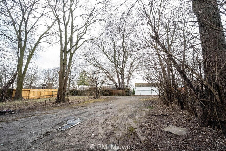 Building Photo - 2932 N Dearborn St