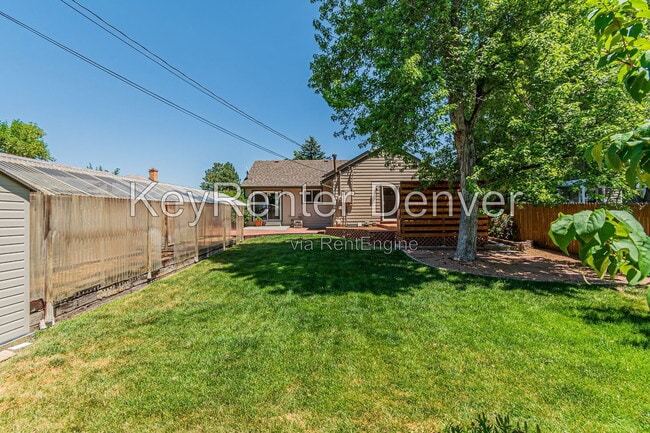 Building Photo - 4423 S Elati St