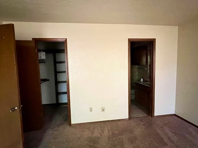 Building Photo - 7909 Harvest Moon Rd