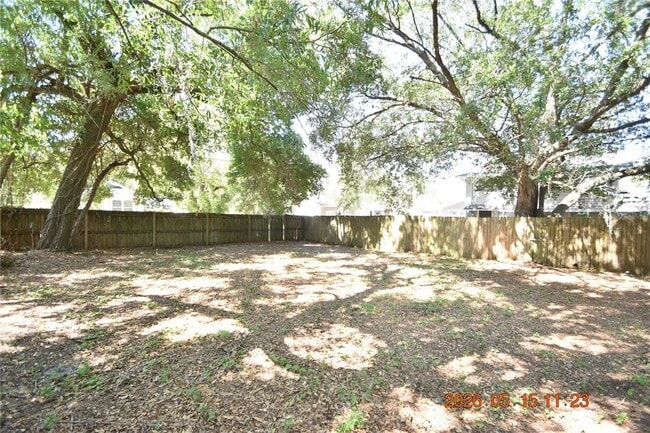 Building Photo - 1501 E Palifox St