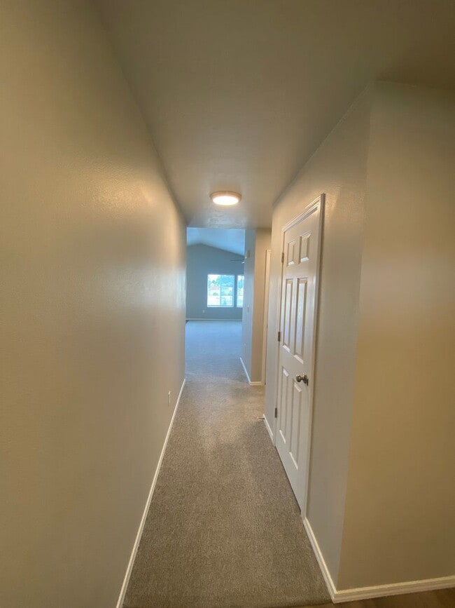 Building Photo - 5214 Clearfield Ct