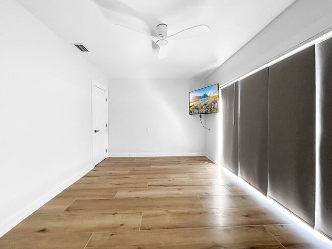 Building Photo - Amazing Indian Rocks Beach Waterfront Rental – Dock, Boat Lift & Garage! 3bed | 2bath