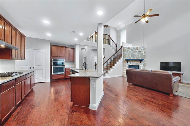 Building Photo - 2633 Sunstar Dr