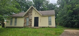 Building Photo - 4422 Howardcrest Dr