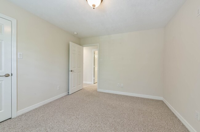 Building Photo - 12438 Golden Thistle
