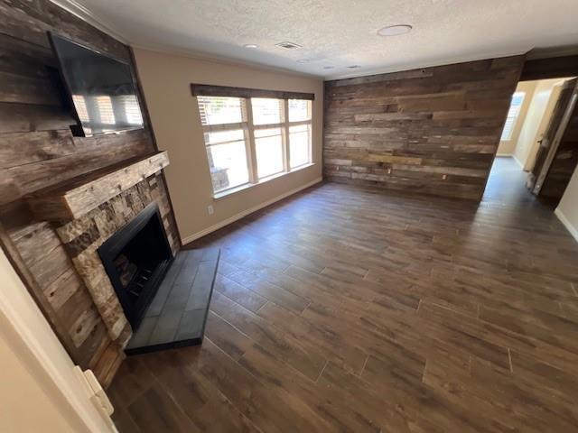 Building Photo - 2602 Cloverfield Ct