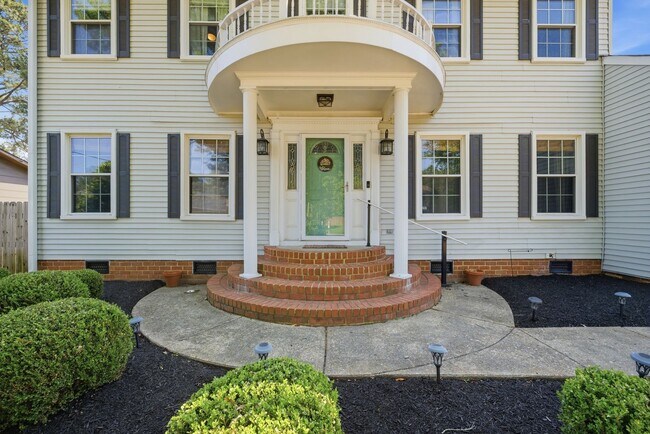 Building Photo - Carolanne Farms