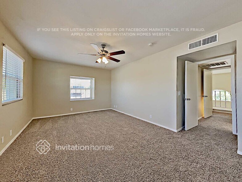 Building Photo - 3729 W Villa Maria Dr
