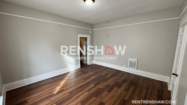 Building Photo - 1189 Tutwiler Ave