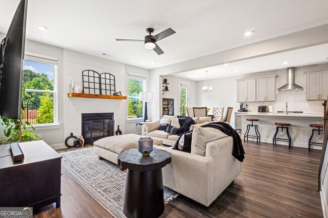 Building Photo - 639 Tigers Eye Ter