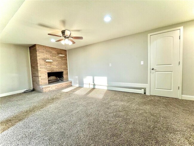 Building Photo - 5559 Turtle Lake Rd