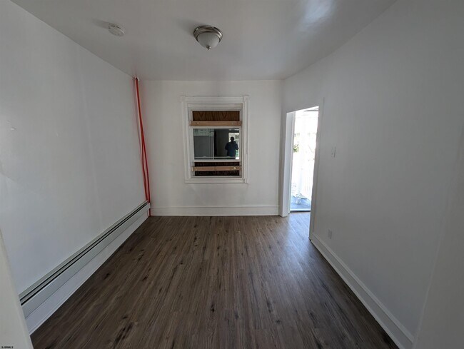 Building Photo - 126 N Delaware Ave
