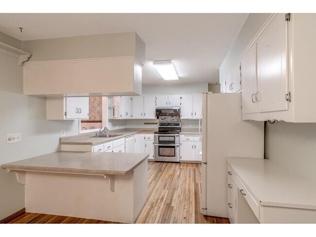 Building Photo - 11197 608th Ave