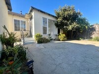 Building Photo - 10523 Mansel Ave