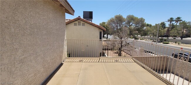 Building Photo - 2813 Cacto Ct