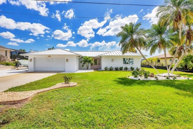 Building Photo - 1915 Pennsylvania Ave