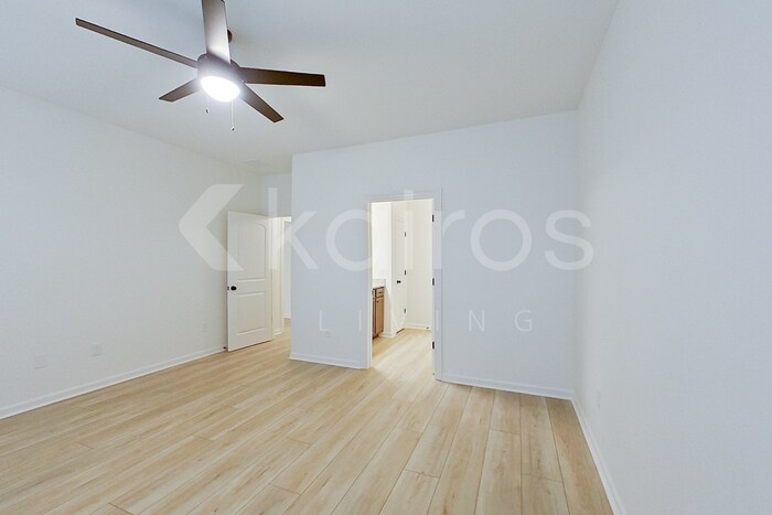 Building Photo - 119 Carencro St