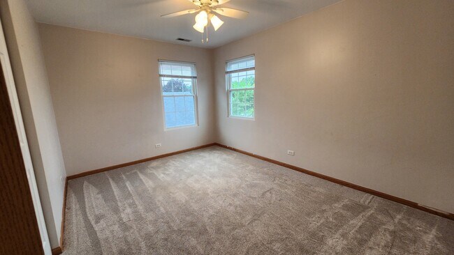 Building Photo - 1523 Schumacher Dr